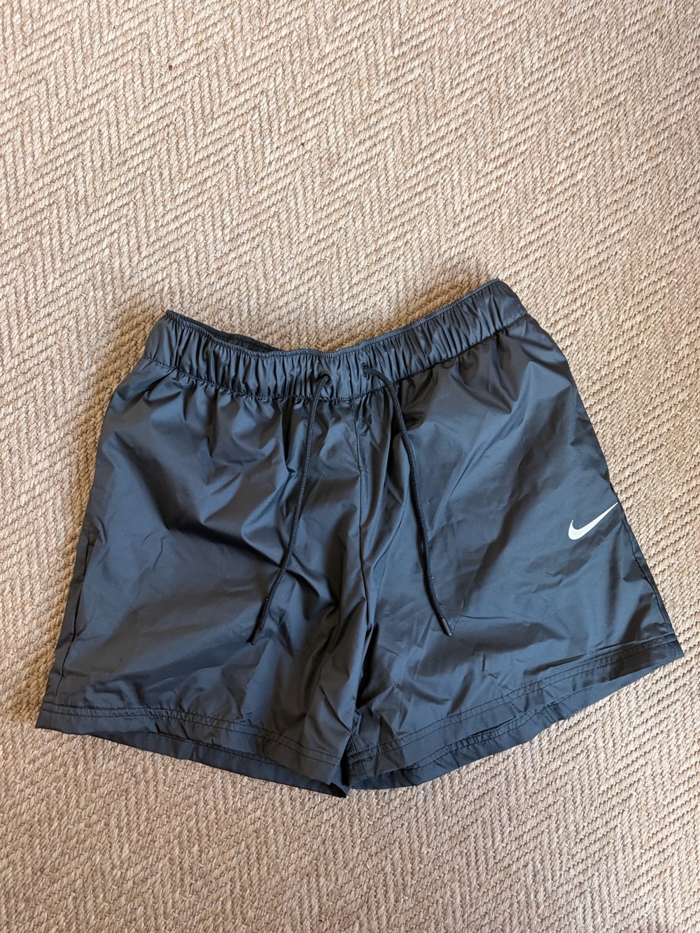 Nike Black Repel Mid-Rise Running Shorts Size Small - Picture 2 of 4